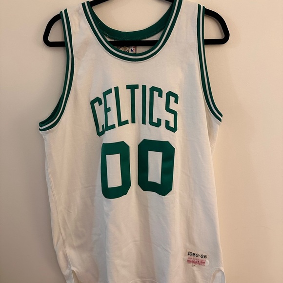 Robert Parish ‘85-‘86 Hardwood Classics Authentic Jersey Celtics - Picture 4 of 5